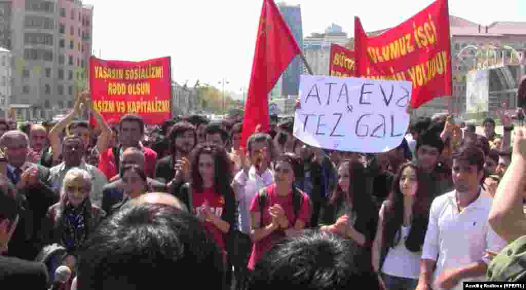 Azərbaycan, Bakı. Kommunistlərin 1 May mitinqi.&nbsp;