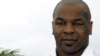 Mike Tyson əvvəlcə pərəstiş olunan döyüşçüyə, daha sonra ziddiyyətli fiqura çevrilib