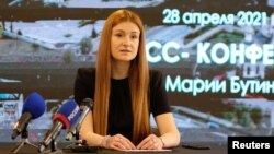 Мария Бутина на пресс-конференции в Кирове. 28 апреля 2021 года